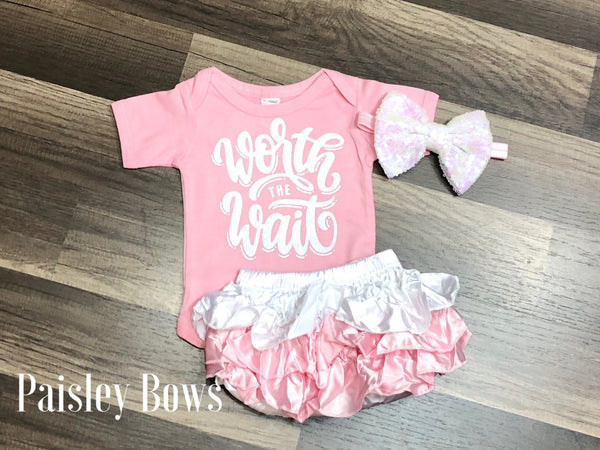 Worth The Wait - Paisley Bows