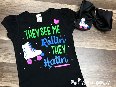 They see me rollin, Roller skating shirt - Paisley Bows