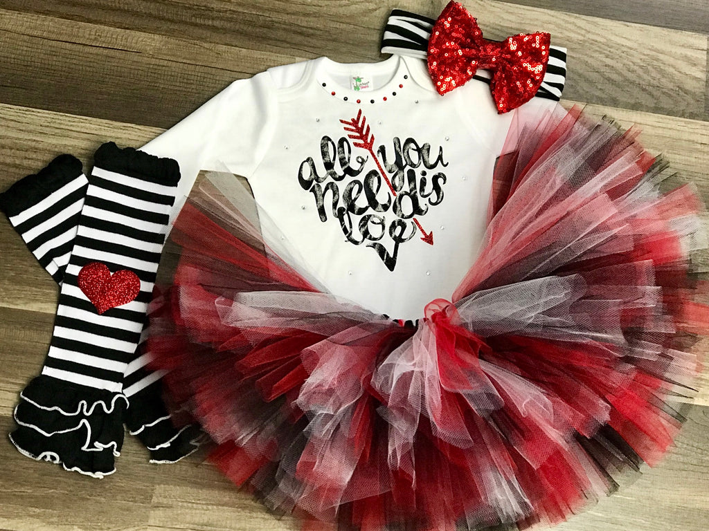 Red and Black All you need is love - Paisley Bows
