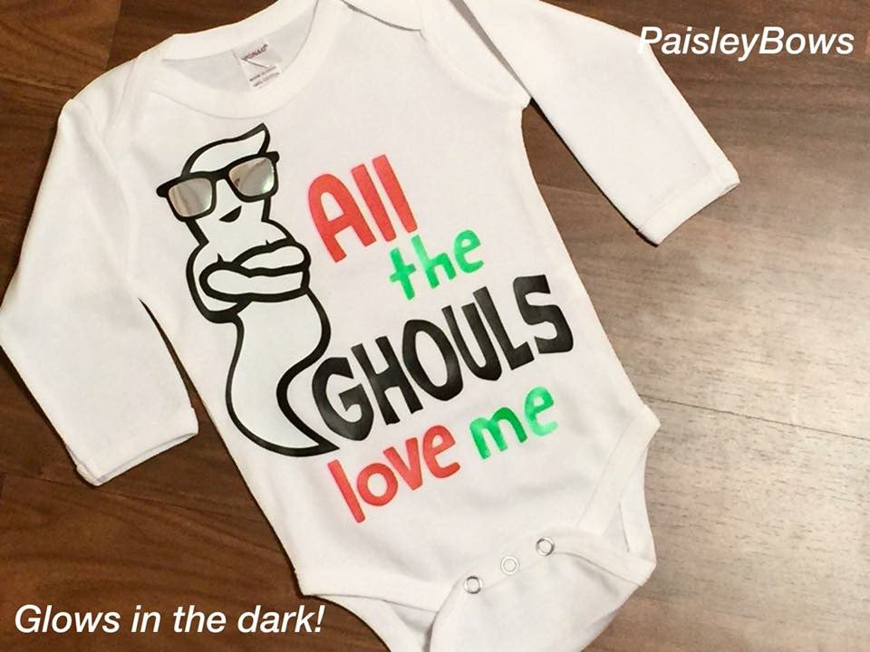 All The Gouls Love Me - Paisley Bows