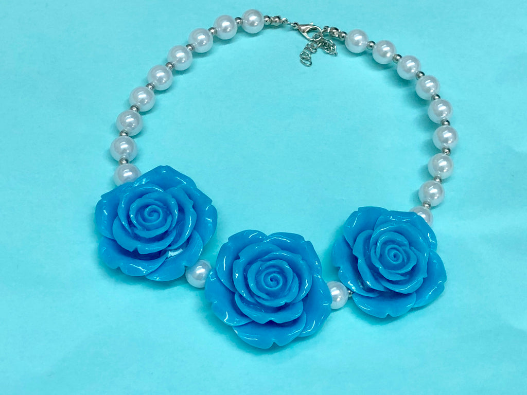SALE Turquoise and pearl necklace - Paisley Bows