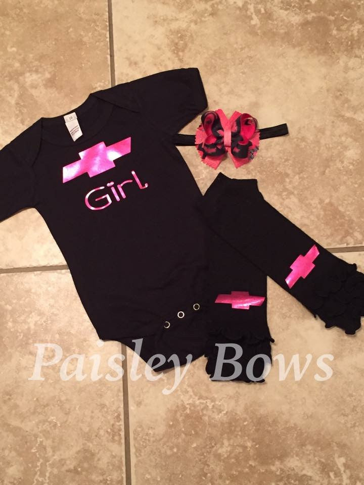 Chevy Girl - Paisley Bows