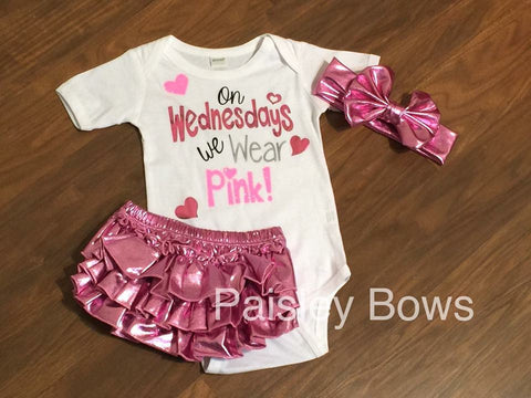 On Wednesdays We Wear Pink - Paisley Bows