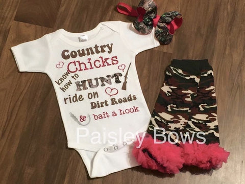 Country Chicks - Paisley Bows