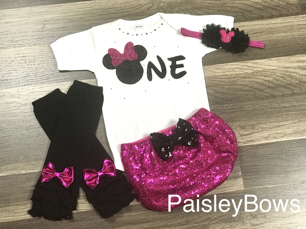 Hot Pink Minnie Mouse Birthday - Paisley Bows